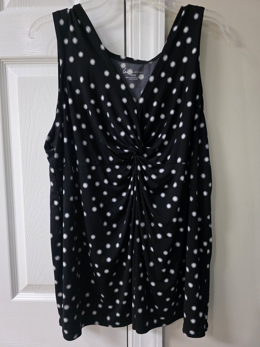 Lane Bryant Top Women Plus Size 22/24 Black White Sleeveless V-Neck Casual Tank